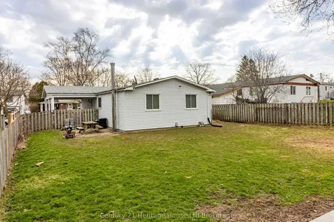 844 Sunset Boulevard Woodstock ON N4S 4A3