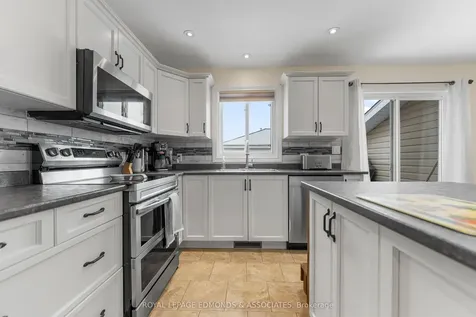 12 Wilbert Street Petawawa ON K8H 2C6
