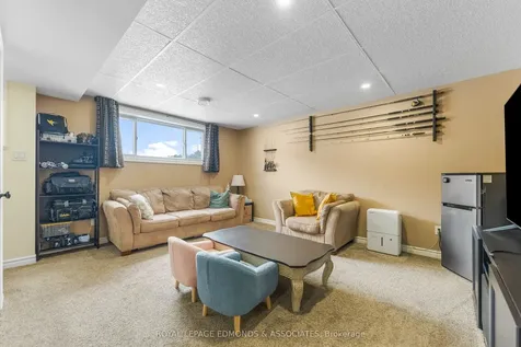 12 Wilbert Street Petawawa ON K8H 2C6