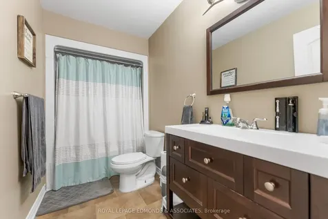 12 Wilbert Street Petawawa ON K8H 2C6