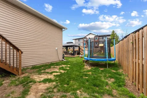 12 Wilbert Street Petawawa ON K8H 2C6