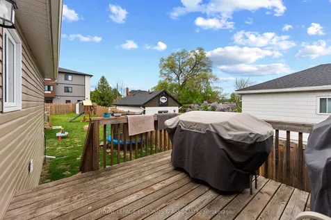 12 Wilbert Street Petawawa ON K8H 2C6