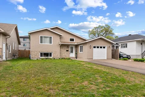 12 Wilbert Street Petawawa ON K8H 2C6
