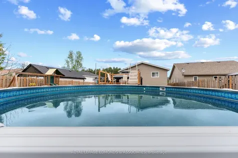 12 Wilbert Street Petawawa ON K8H 2C6