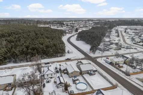 12 Wilbert Street Petawawa ON K8H 2C6
