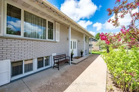 101 Frontenac Crescent Deep River ON K0J 1P0