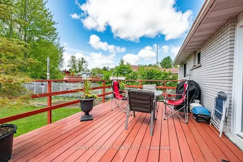 101 Frontenac Crescent Deep River ON K0J 1P0