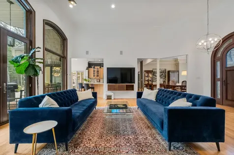 9923 Parkview Crescent Lambton Shores ON N0M 1T0