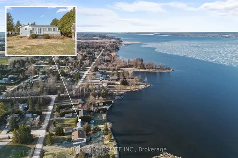 11 Lakeview Crescent Kawartha Lakes ON K0M 1A0
