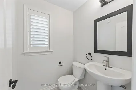 648 Halloway Drive Kingston ON K7K 0H4