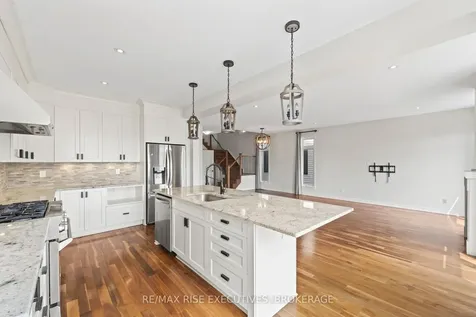 648 Halloway Drive Kingston ON K7K 0H4