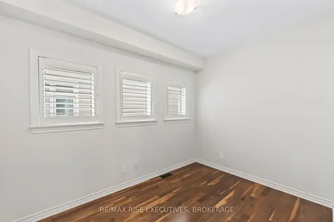 648 Halloway Drive Kingston ON K7K 0H4
