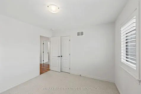 648 Halloway Drive Kingston ON K7K 0H4