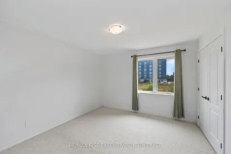 648 Halloway Drive Kingston ON K7K 0H4