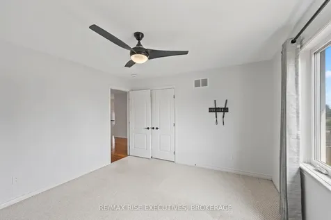 648 Halloway Drive Kingston ON K7K 0H4