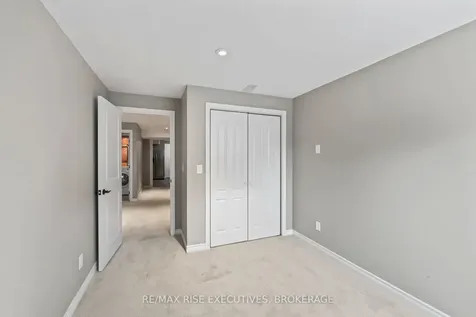 648 Halloway Drive Kingston ON K7K 0H4