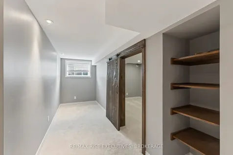 648 Halloway Drive Kingston ON K7K 0H4