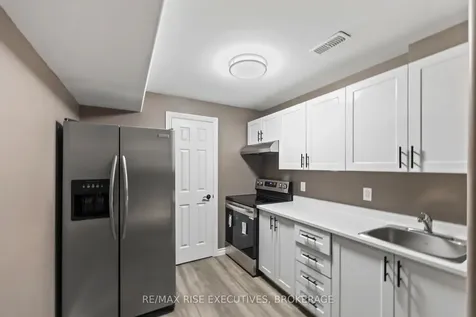 648 Halloway Drive Kingston ON K7K 0H4