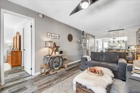 16 Alice Street Bancroft ON K0L 1C0
