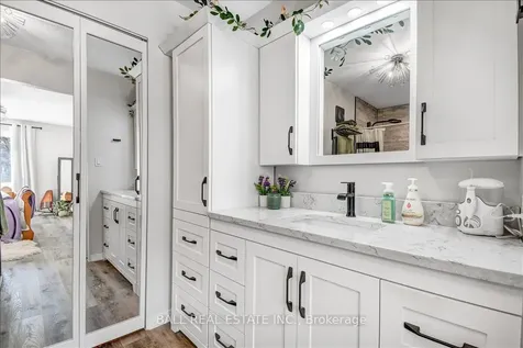 16 Alice Street Bancroft ON K0L 1C0