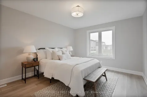 21 Hamilton Street North Middlesex ON N0M 1A0