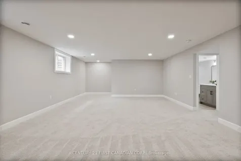 21 Hamilton Street North Middlesex ON N0M 1A0
