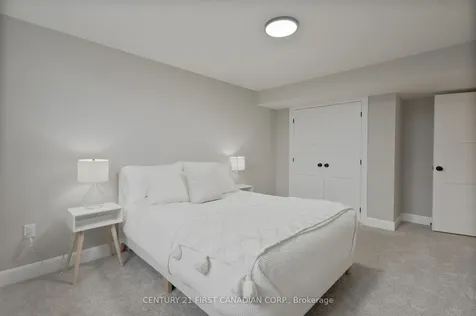 21 Hamilton Street North Middlesex ON N0M 1A0