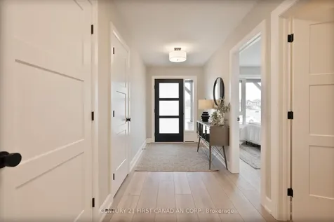 21 Hamilton Street North Middlesex ON N0M 1A0