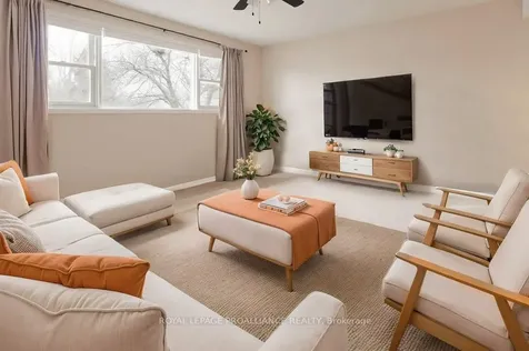 90 Livingstone Avenue W Centre Hastings ON K0K 2K0