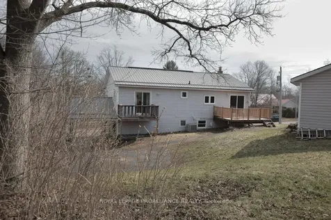 90 Livingstone Avenue W Centre Hastings ON K0K 2K0
