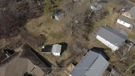 90 Livingstone Avenue W Centre Hastings ON K0K 2K0