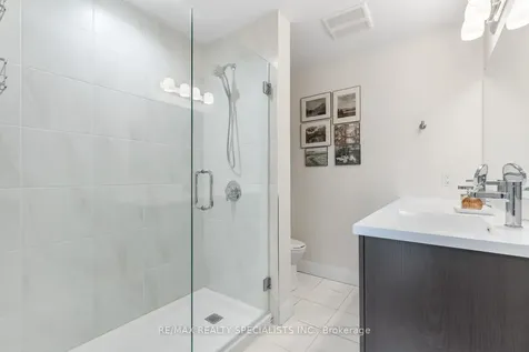 1 Redfern Avenue Hamilton ON L9C 0E6