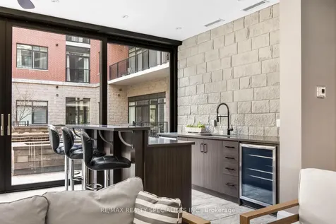 1 Redfern Avenue Hamilton ON L9C 0E6