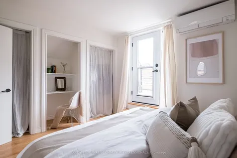 14 Reginald Street Hamilton ON L8P 3X9