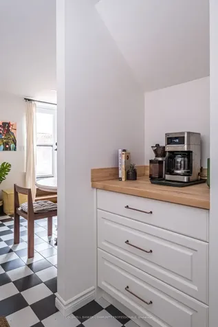 14 Reginald Street Hamilton ON L8P 3X9