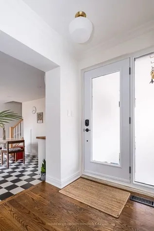14 Reginald Street Hamilton ON L8P 3X9