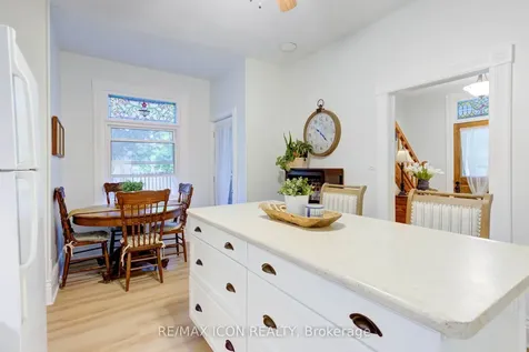280 Fergus Street N Wellington North ON N0G 2L2