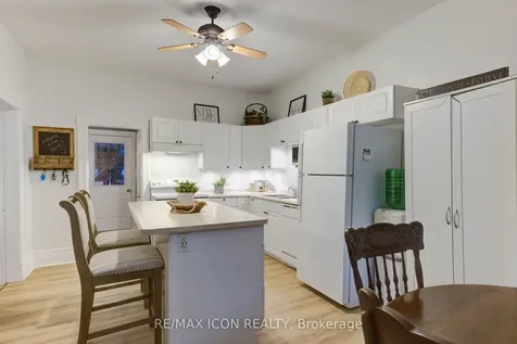 280 Fergus Street N Wellington North ON N0G 2L2