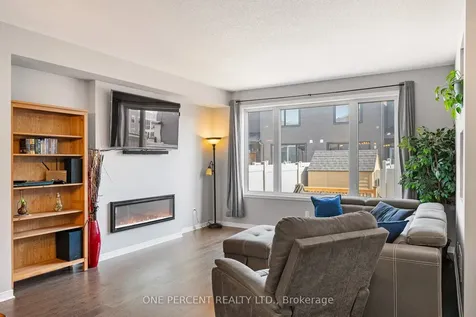 910 Paseana Place Kanata ON K2V 0P4