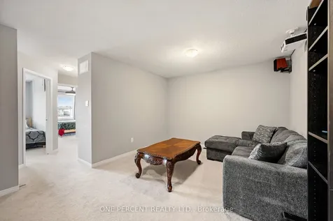 910 Paseana Place Kanata ON K2V 0P4
