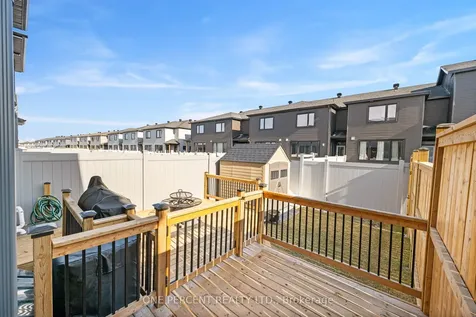 910 Paseana Place Kanata ON K2V 0P4