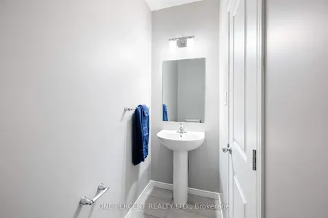 910 Paseana Place Kanata ON K2V 0P4