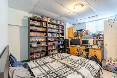 24 Earl Street Petawawa ON K8H 3M4