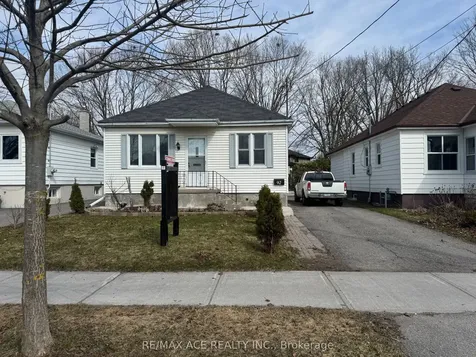 92 Ware Street Peterborough ON K9J 2B7