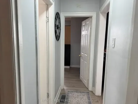 92 Ware Street Peterborough ON K9J 2B7