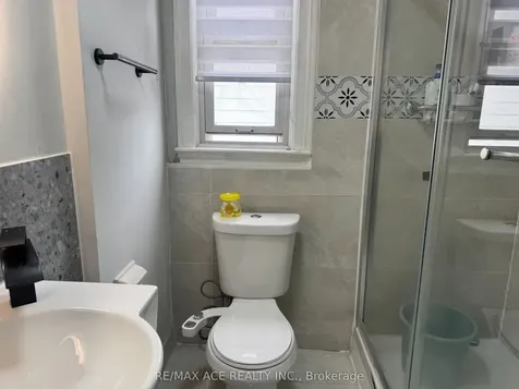 92 Ware Street Peterborough ON K9J 2B7