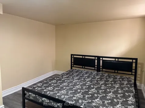 92 Ware Street Peterborough ON K9J 2B7