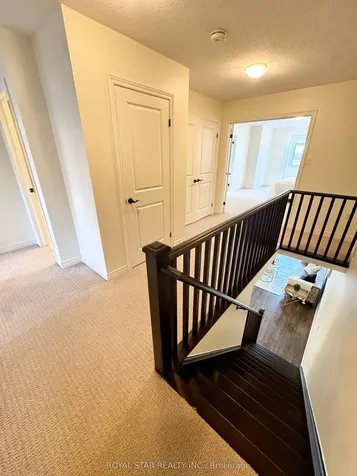114 Dunrobin Lane Grimsby ON L3M 0H4