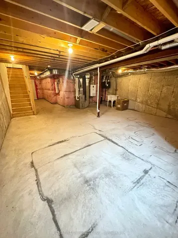 114 Dunrobin Lane Grimsby ON L3M 0H4