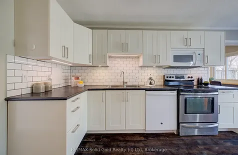121 University Avenue E Waterloo ON N2J 4J1